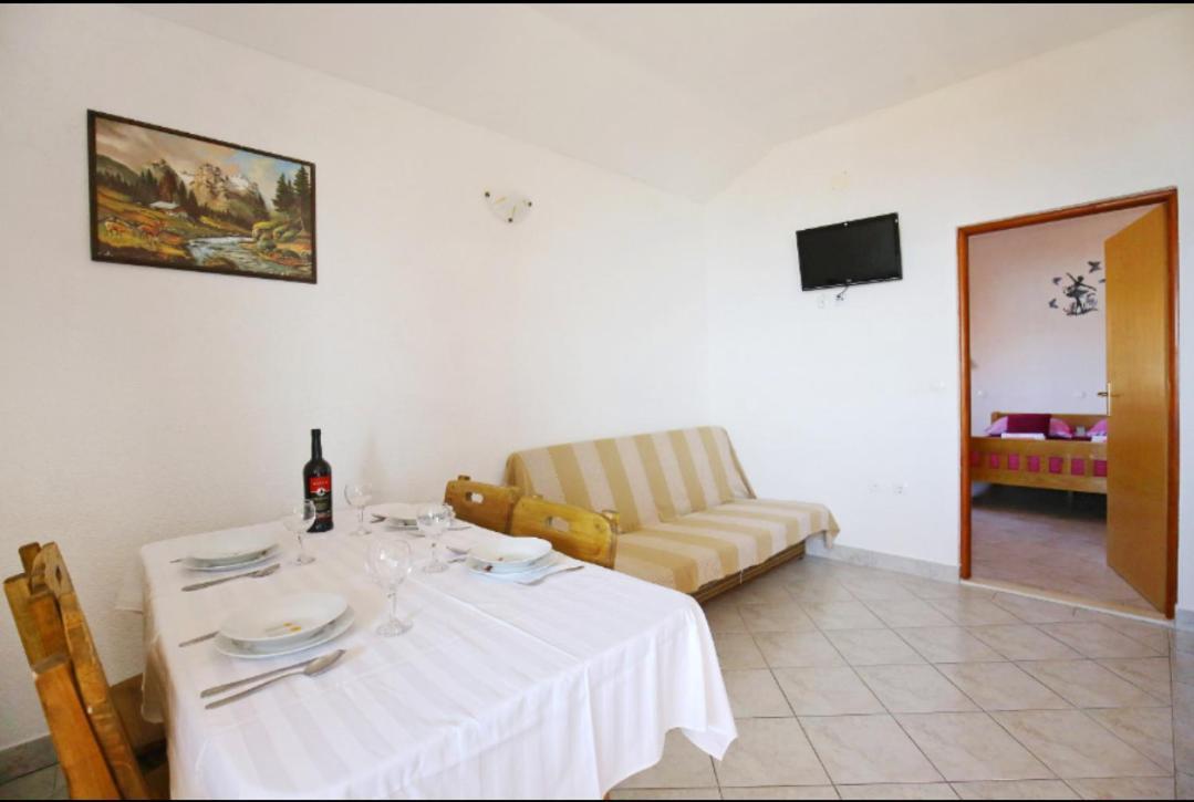 Apartmani Mirjana Трибань-Крушчица Экстерьер фото
