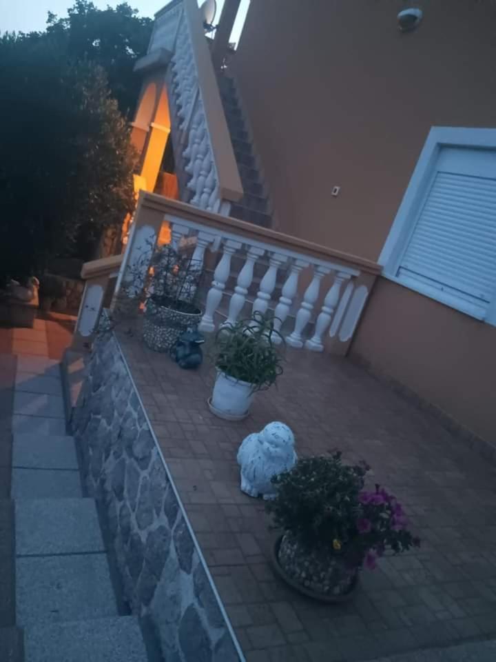 Apartmani Mirjana Трибань-Крушчица Экстерьер фото